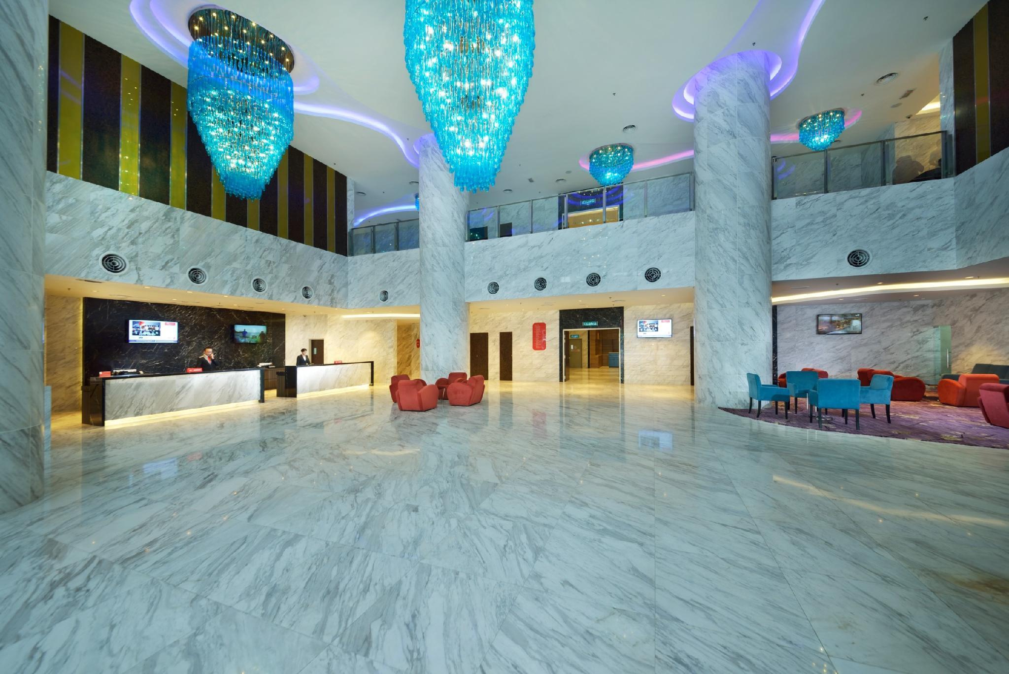 เลซิส สวีท ปีนัง Hotel บายันเลอปาส ภายนอก รูปภาพ Lobby