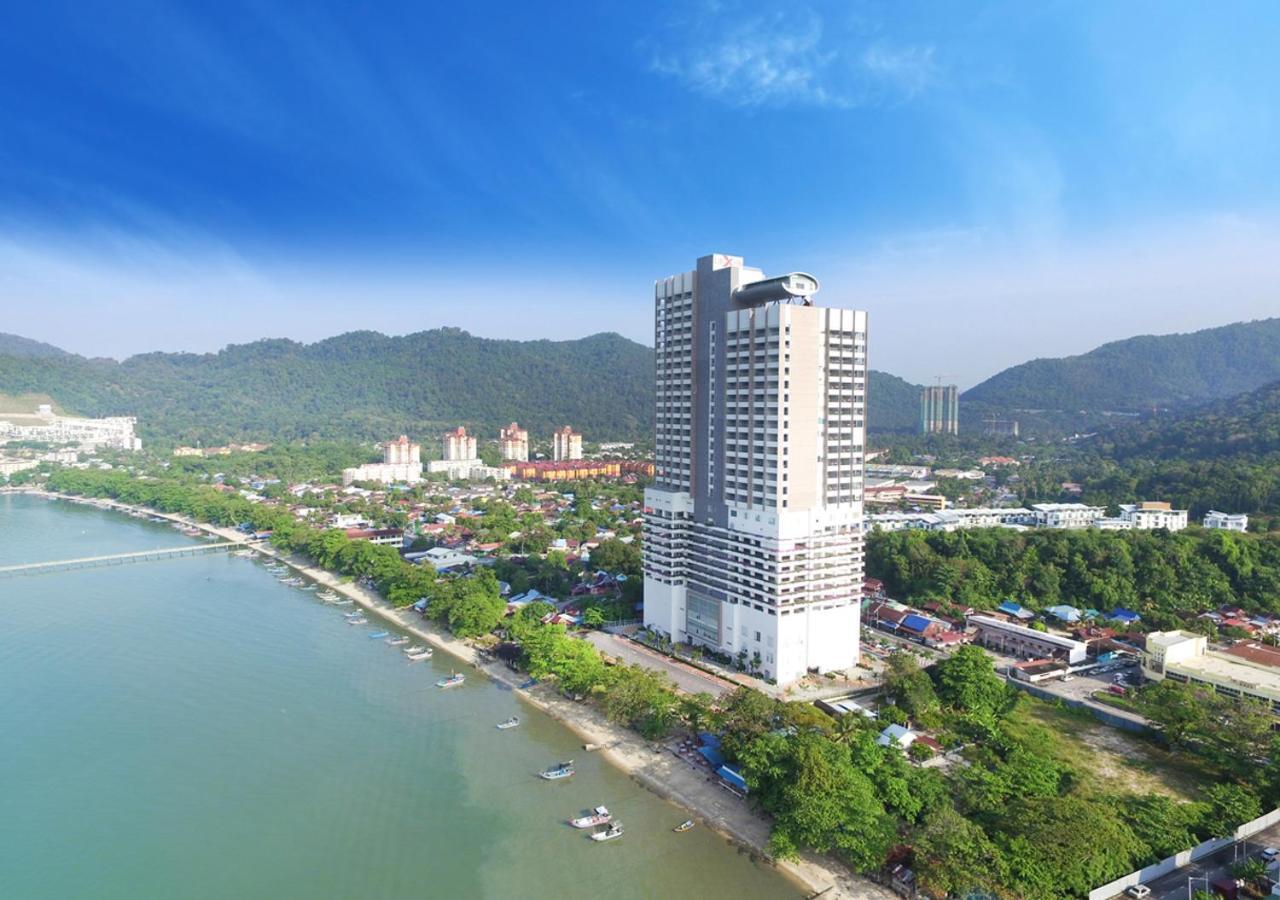 เลซิส สวีท ปีนัง Hotel บายันเลอปาส ภายนอก รูปภาพ Royal Paragon Hotel